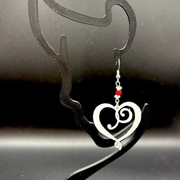 Heart Earrings - Picture 4 of 6
